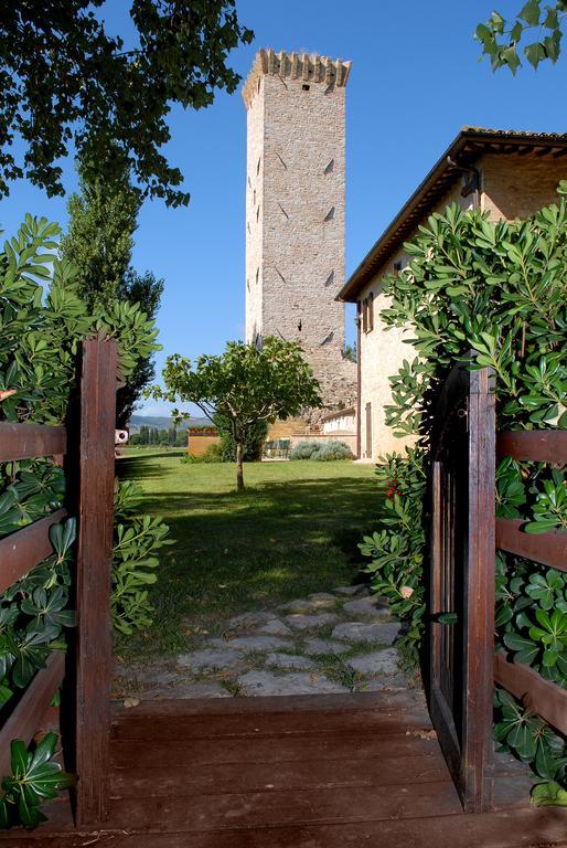 Agriturismo Le Due Torri - Torre Quandrano Cannara Εξωτερικό φωτογραφία